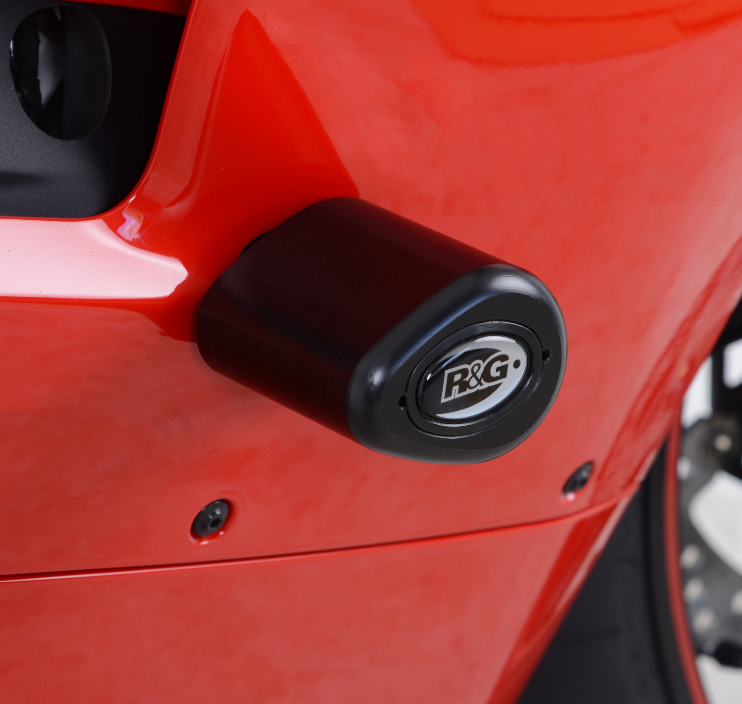 R&G Racing Aero Crash Protectors (drill inner panel and outer fairing) for Ducati Panigale V4/V4S '18-'19 R&G Racing Aero Crash Protectors (drill inner panel and outer fairing) for Ducati Panigale V4/V4S '18-'19